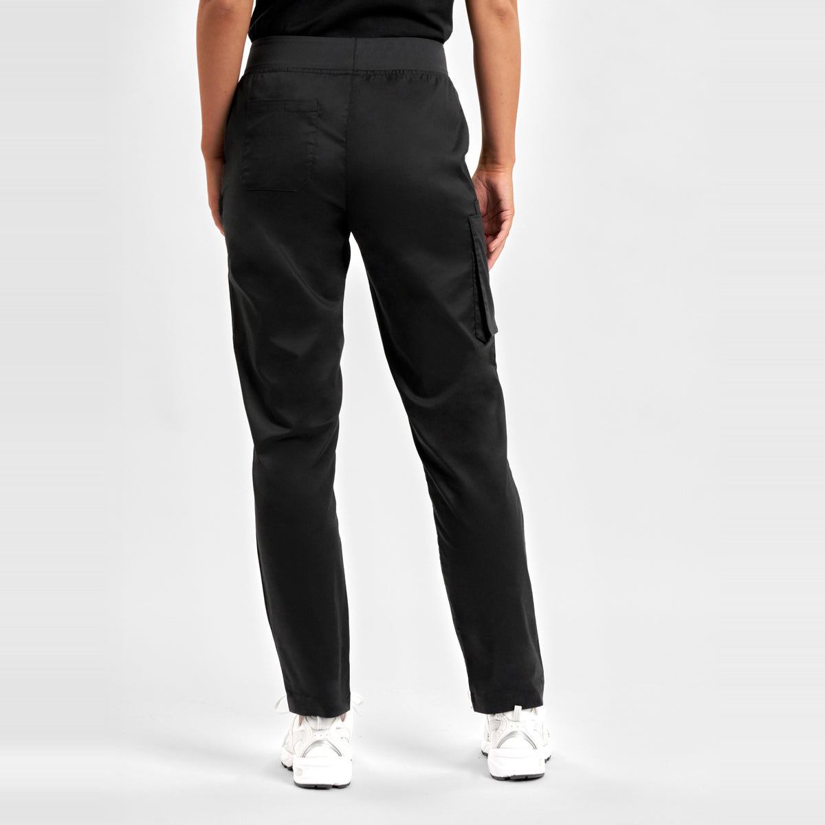 Inaura Riley Womens Straight Leg Scrub Pant CSP047LL in Black, worn by model, view 4
