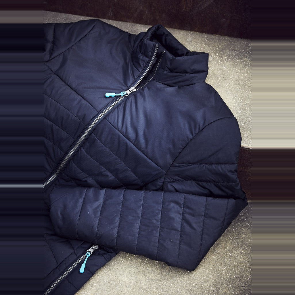 Biz Zippies J744 in Cyan, worn by model