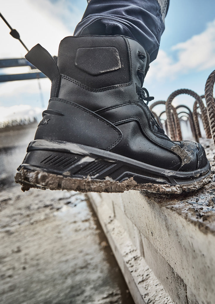 UltraFort 6Z Side Zip Boot - Black Smooth