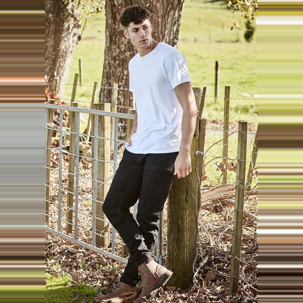 Syzmik Mens Streetworx Stretch Jean ZP540 in Black, worn by model, view 5