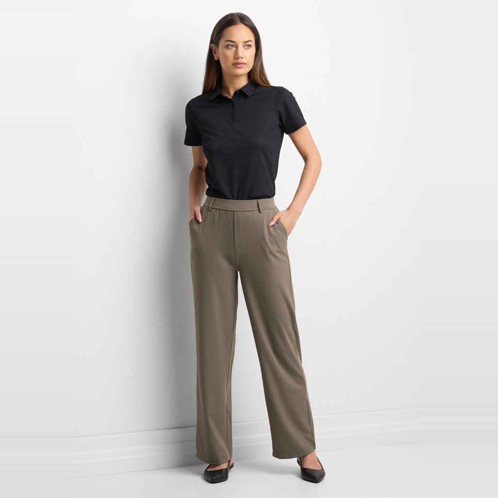 Biz Venture Womens Short Sleeve Polo BP2616LS in Black, worn by model, view 2