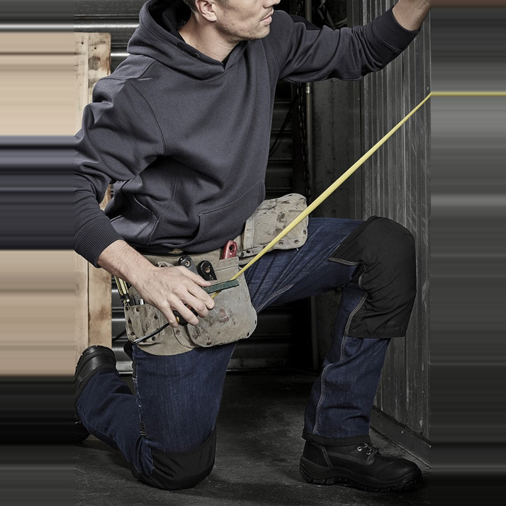 Syzmik Knee Pad ZA018 in Black, worn by model