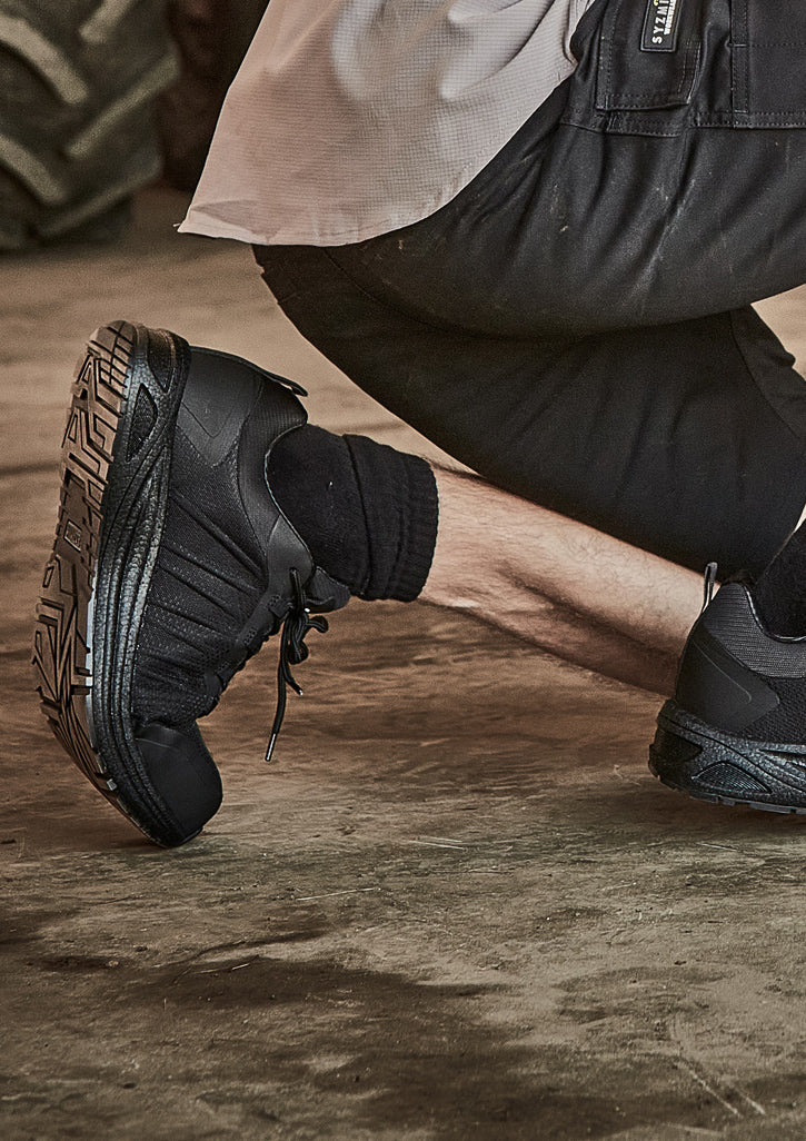 UltraLite Lo Black - Black